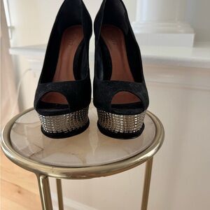 Elegant Black Peep-Toe Platform Heels